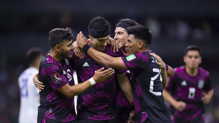 Raúl Jiménez Alexis Vega Selección Mexicana Qatar 2022