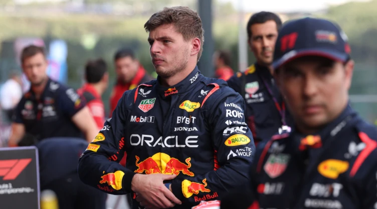 Max Verstappen y Checo Pérez