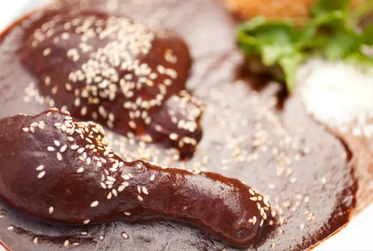 Estos son los mejores moles de la CDMX según Fernando Stovell, ex juez de Masterchef México