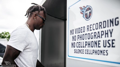 Julio Jones llega a Titans