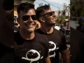 Ricky Martin y su pareja risas.jpg