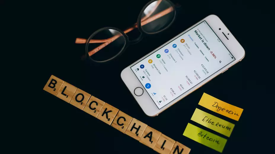 máximo-histórico-bitcoin-hora-de-invertir-en-criptomonedas-block-chain