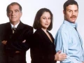 Tras 27 años de “feliz matrimonio”, Fernando Luján da vida a Ignacio, quien al conocer a Daniela (Martha Mariana Castro) inicia una relación extramarital con ella.