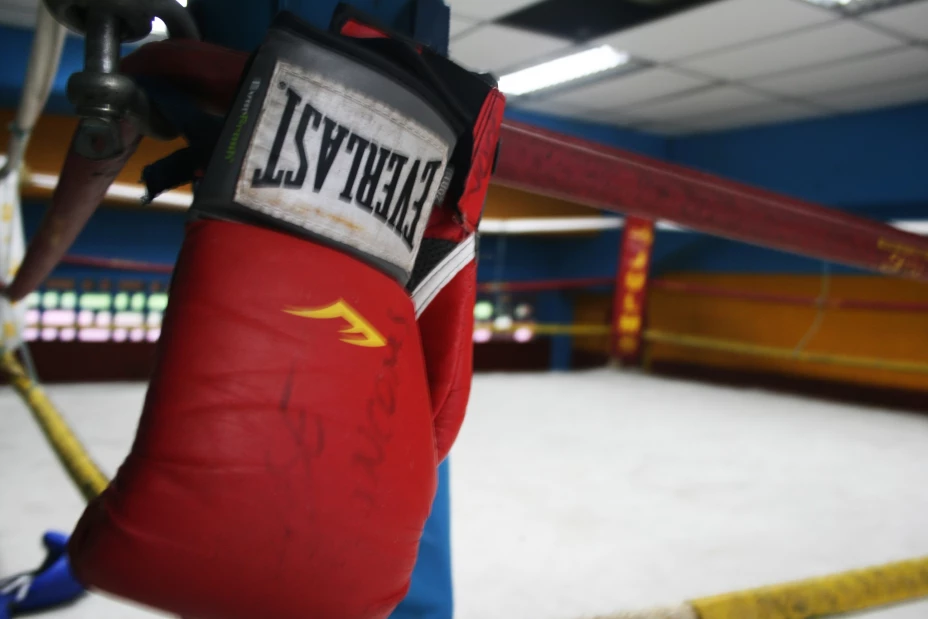 Después de ‘intercambio de golpes’, Maduro comparó su estilo boxistico con Cassius Clay.