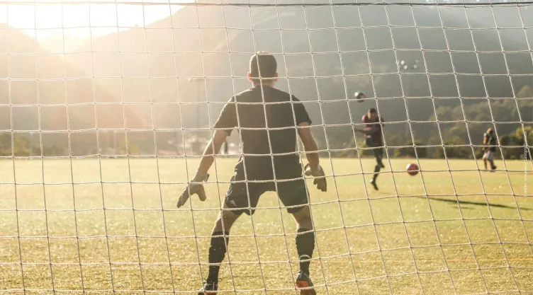 Esta es la historia del futbolista que se nacionalizó ucraniano y fue llamado a la guerra.