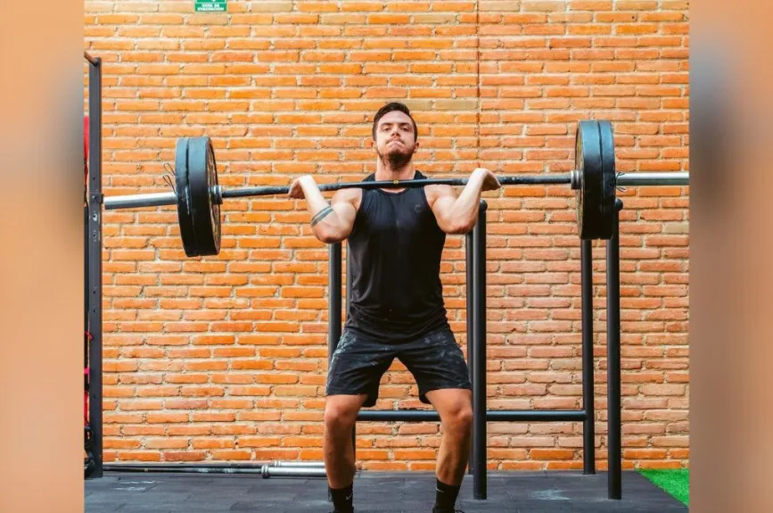 Con su pasión por el deporte y su mentalidad competitiva, Richie Alva está listo para hacer una marca significativa en Abandonados. Su presencia en el programa será un factor decisivo en la dinámica del equipo y en la evolución de la competencia.