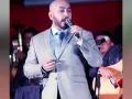 Desde que lanzó su primer álbum El Toro del Corrido en 1995, Lupillo ganó notoriedad. A lo largo de su carrera ha grabado más de 20 álbumes que incluyen éxitos como Despreciado, Amorcito Corazón, Entre copas y botellas y Sufriendo a solas.
