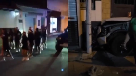 Conductor arrolló y mató a dos jóvenes en caravana navideña de Los Reyes, Michoacán.