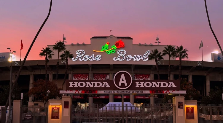 RoseBowl.jpg