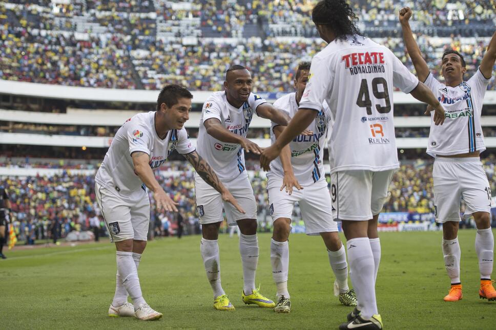 ronaldinho queretaro