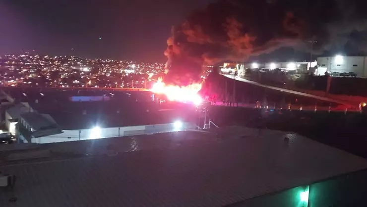 Se incendia recicladora en Loma Bonita.jpg