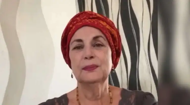 Helena Rojo.