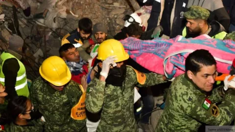 Ejército Mexicano rescata a una mujer de 70 años en Turquía