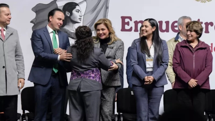 maru-campos-gobernadora-chihuahua-participa-encuentro-nacional-municipal