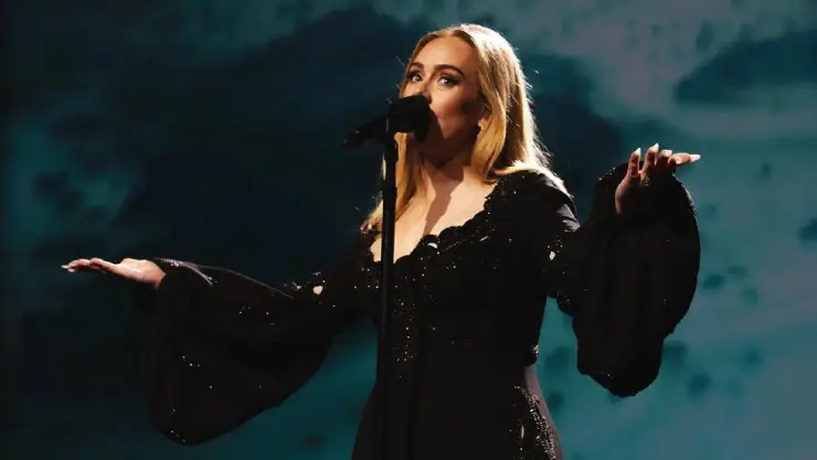 ADELE SE RETIRA.jpg