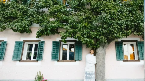 podar el arbol de tu vecino es un delito
