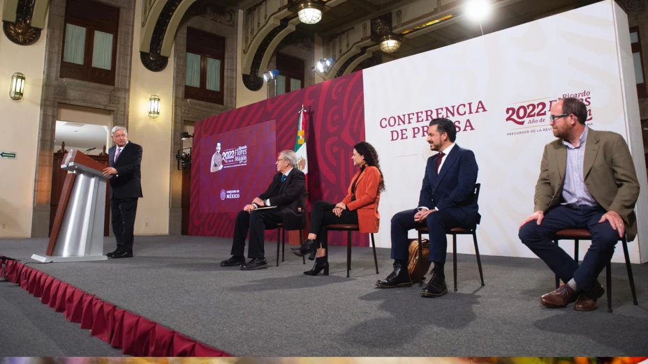 Conferencia matutina AMLO 15 de noviembre.