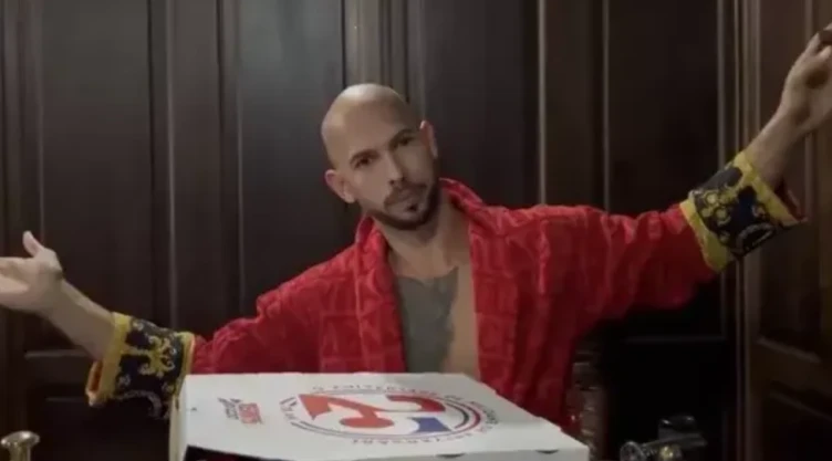 Andrew Tate es detenido por una caja de pizza
