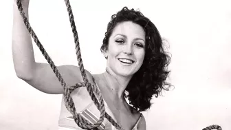 A lo largo de su trayectoria ha filmado cerca de 58 películas.