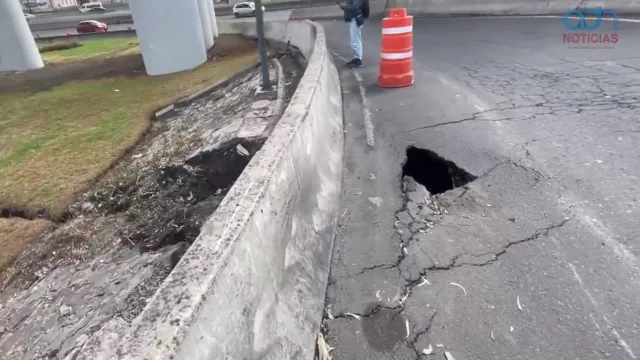  Se forma socavón en Puente de la Concordia 