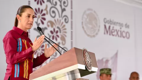 Mañanera de Sheinbaum en vivo hoy 14 de octubre desde Palacio Nacional