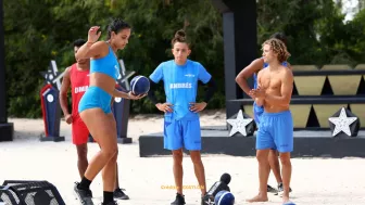 9 Liliana entrega el segundo punto azul.jpg