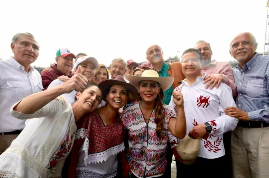 marcha AMLO informe gobernadores Morena