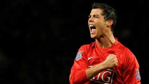 Cristiano celebra con el Manchester United
