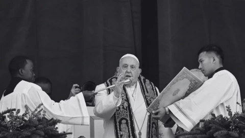 ¿Dónde y cómo pidió ser enterrado el Papa Francisco?