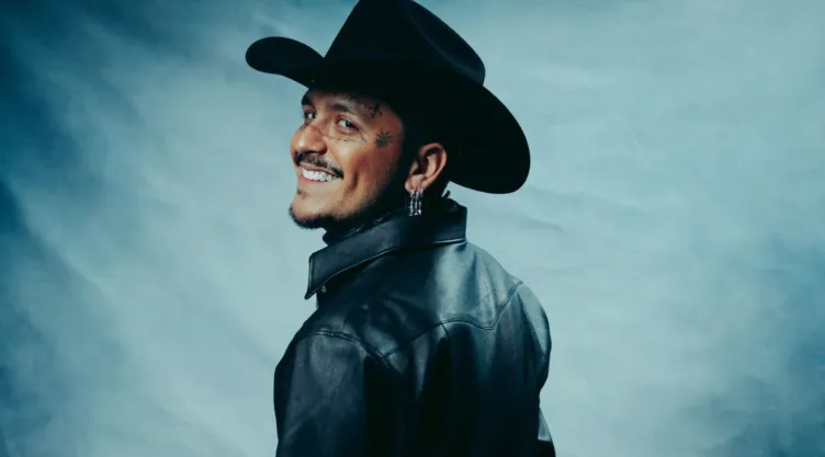 En vivo de Christian Nodal y Kuno desata burlas contra Ángela Aguilar