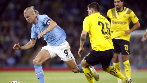 Erling Haaland ante el Borussia Dortmund