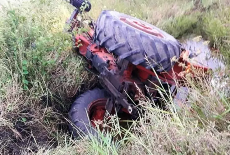Trabajador de 19 años muere atrapado bajo un tractor en Rancho Tepetzingo: esto se sabe