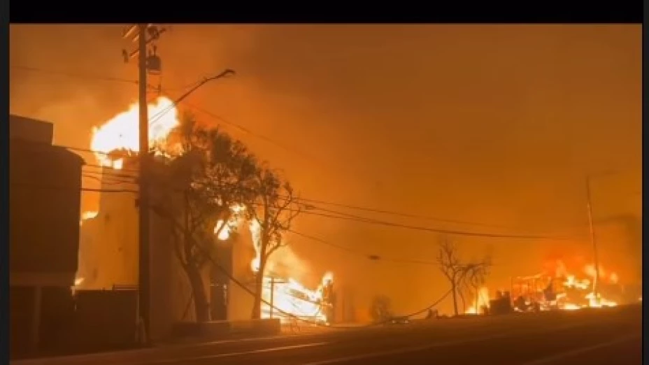 se incendia cassa de carlos vela por incendio de los angeles
