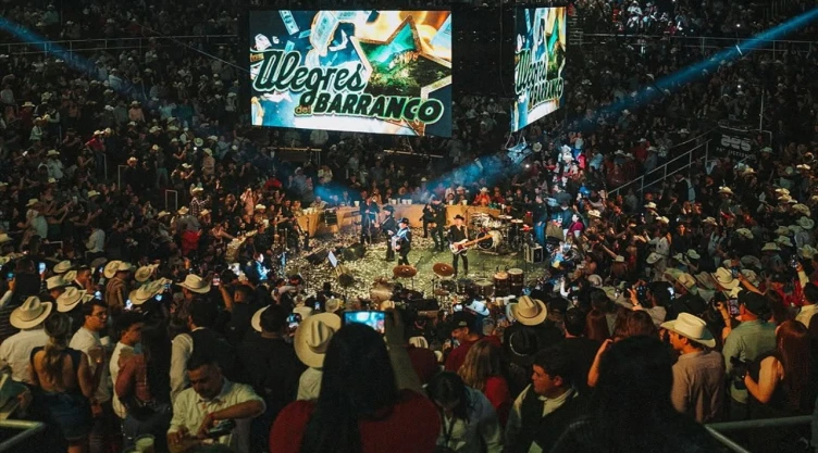 ‘Los Alegres del Barranco’ muestran nuevamente imágenes de ‘El Mencho’ en Uruapan, Michoacán