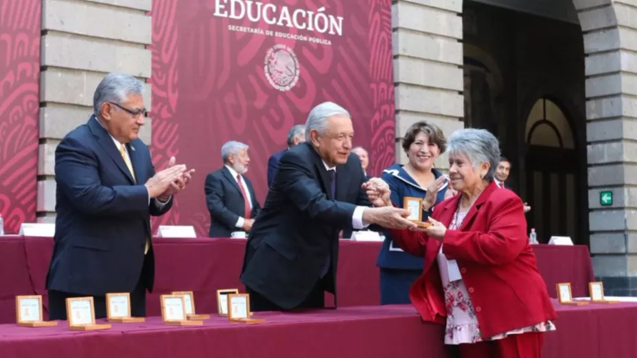 SEP aumento maestros1.jpg