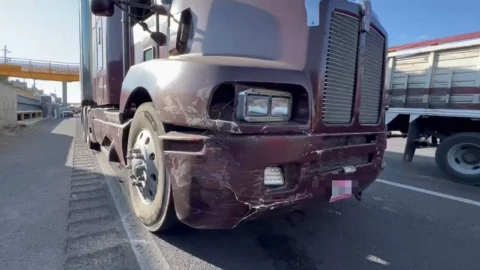 tráiler autos autopista México-Puebla