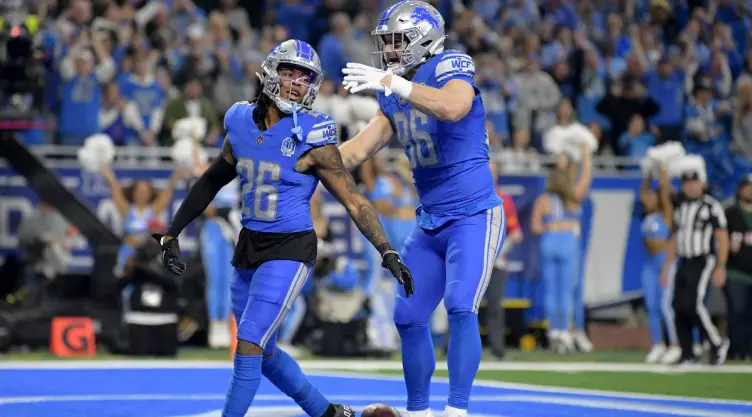 Sam LaPorta Jahmyr Gibbs Lions vs Rams Ronda Comodines NFL 2023