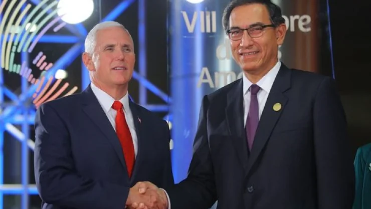 Mike Pence y Martín Vizcarra
