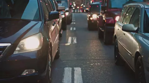 ¡Accidente provoca cierre de carriles! El reporte del tráfico en la carretera Guadalajara-Colima hoy 8 de diciembre de 2025 EN VIVO