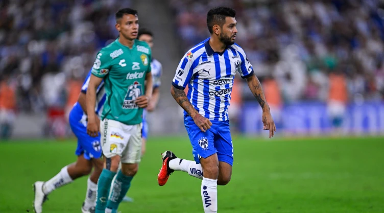 Jesús Manuel ‘Tecatito’ Corona, Rayados