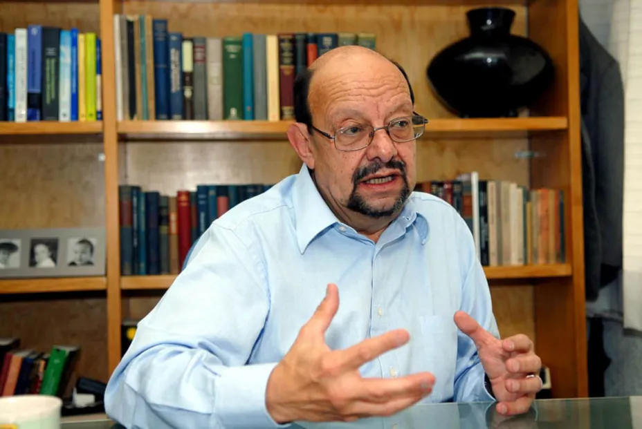 Jorge Flores Valdés.jpg