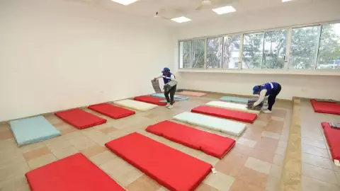 Supervisan refugios temporales ante posible llegada del Huracán Beryl a Yucatán