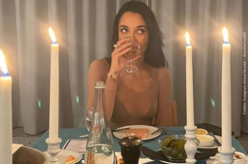 Amina Muaddi cenando..jpg