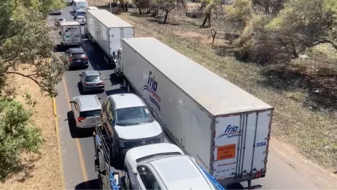 Tráfico en Aguascalientes ¿Cuánto tiempo se hace en la Carretera 45 Sur por cierre vial hoy 23 de abril