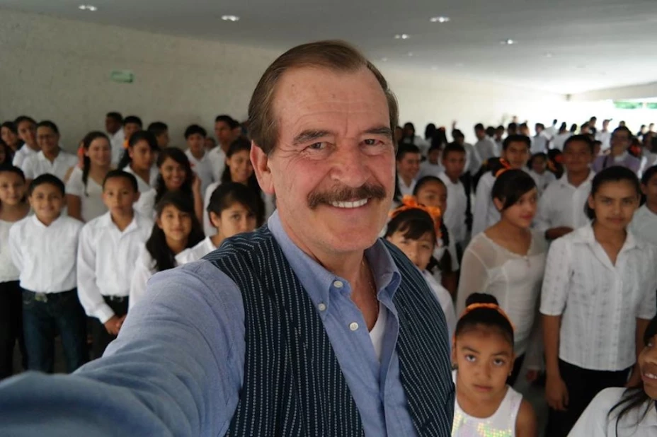 Vicente Fox Quesada dijo que los padres de los normalistas desaparecidos deben aceptar la realidad y seguir adelante.