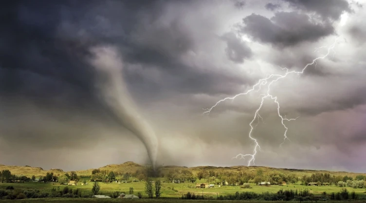 que son como se forman tornados