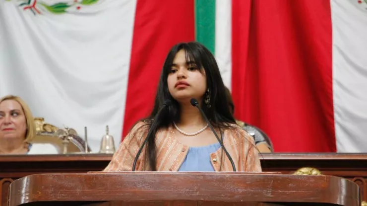 Karen Sotelo recrimina a diputados