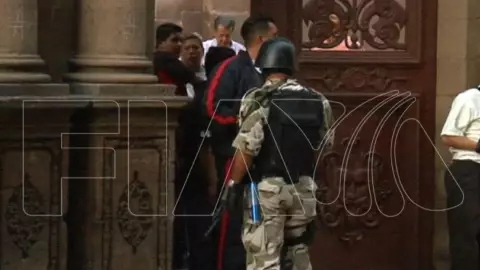 Asalto a joyería en zona centro de León gto 29 julio 2009