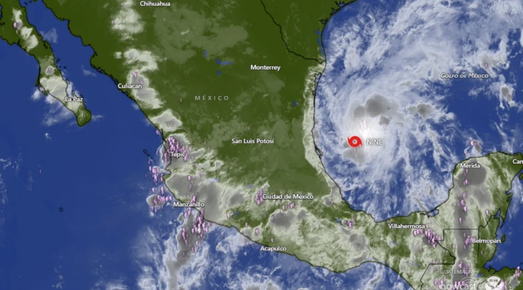 México bajo alerta por temporal de lluvias en México