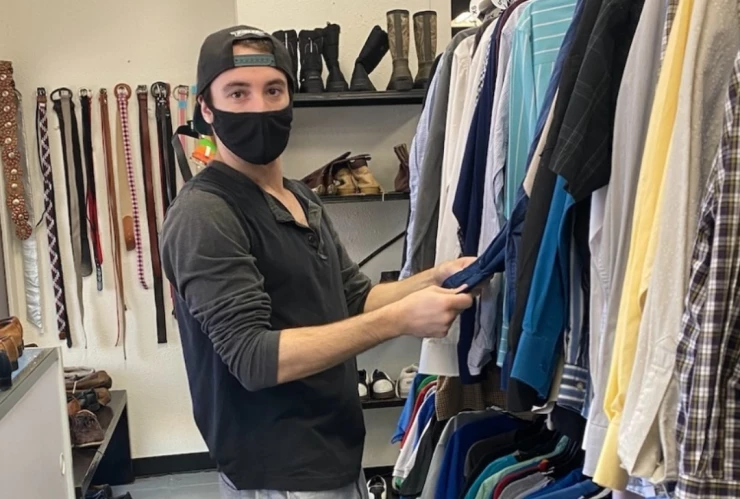 Mike Black sacrificó su fortuna para arrancar un insólito desafío